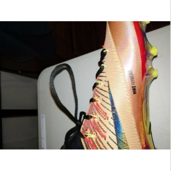 Nike Vapor Untouchable 2 TD 15 Solar Flare cleats main image 6